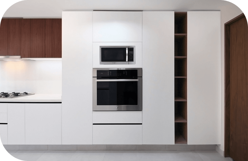 horno en mueble de cocina